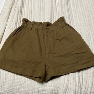 Apiece Apart Son Vida short